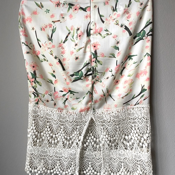 Skirt - Picture 2 of 2